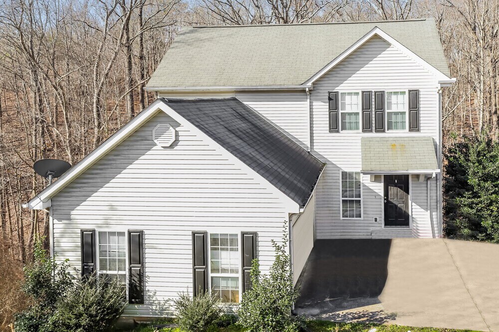 4059 Boulder Pl in Flowery Branch, GA - Building Photo