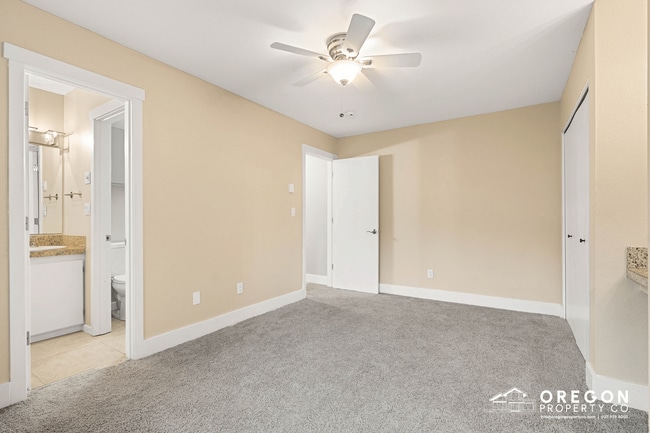 6801 SW Terri Ct in Portland, OR - Building Photo - Building Photo