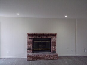 21235 Windsong St in California City, CA - Building Photo - Building Photo