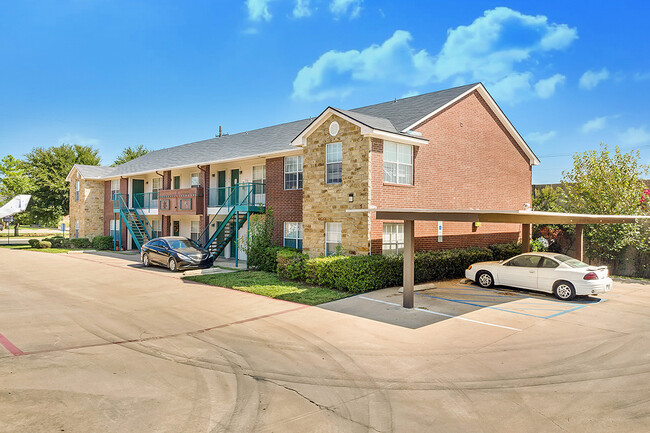 Cornerstone Apartments in Denton, TX - Building Photo - Building Photo