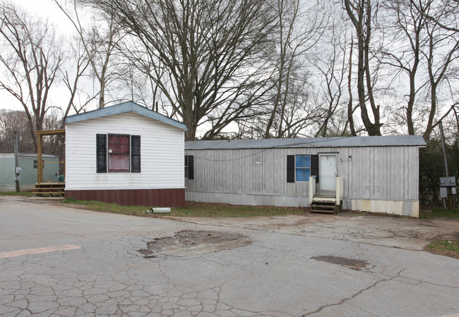 401 Highland Ter in Gainesville, GA - Foto de edificio - Building Photo