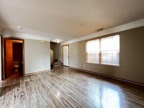 6171 Womersley Dr in New Albany, OH - Building Photo - Building Photo