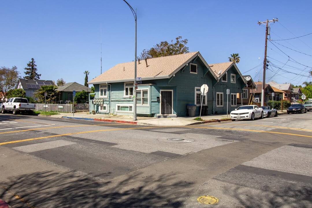 101 Oak St-Unit -2 in San Jose, CA - Building Photo