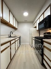 2340 N 44th St in Lincoln, NE - Building Photo - Building Photo