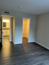 12611 NE 145th Pl in Kirkland, WA - Building Photo - Building Photo