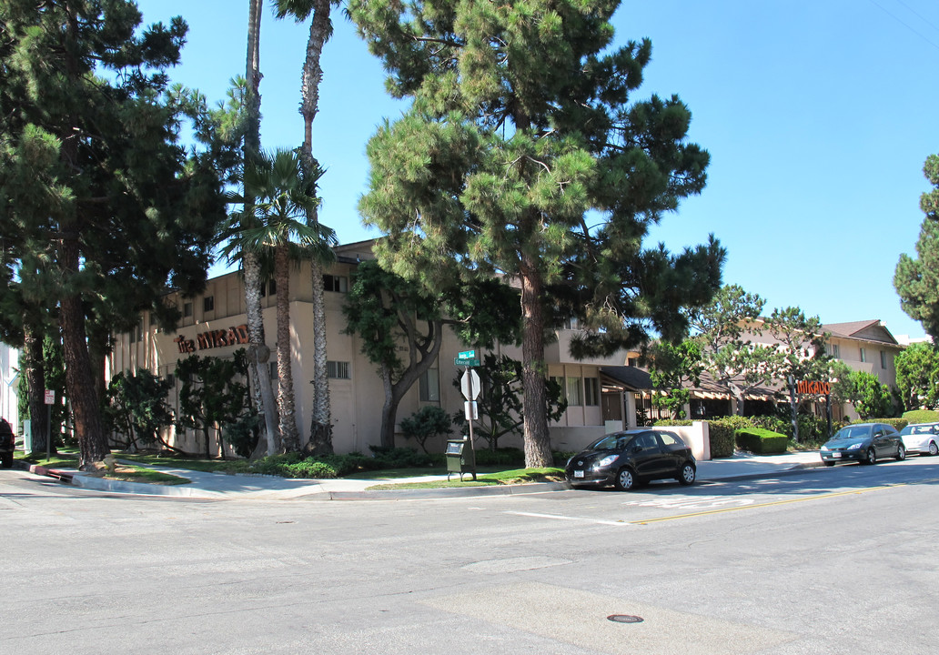 Mikado Apartments in Torrance, CA - Building Photo