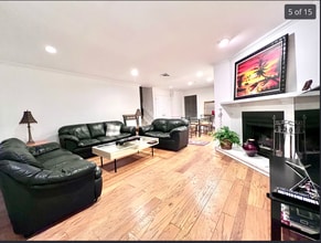 61 Grove St in Stamford, CT - Building Photo - Building Photo