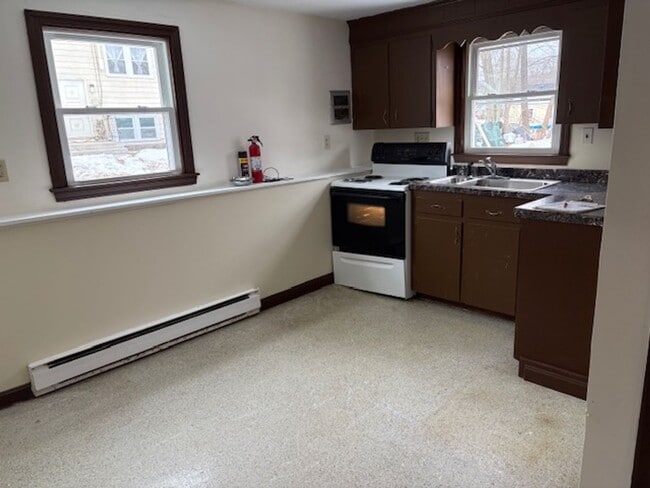 35 Armory St in Keene, NH - Building Photo - Building Photo