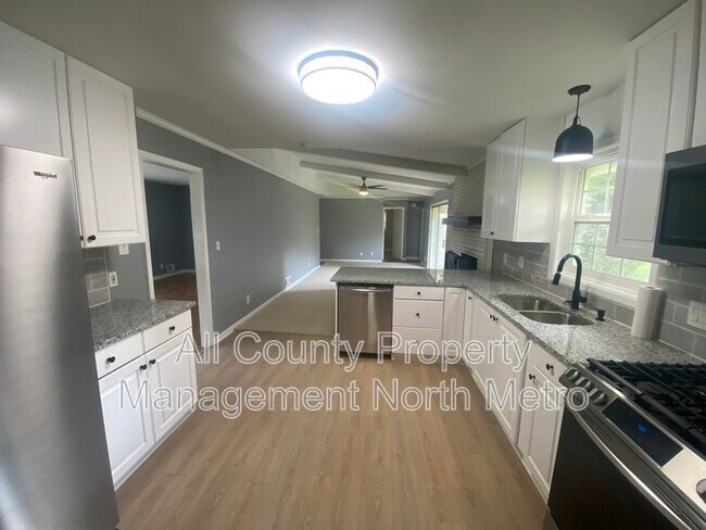 1987 Darrell Dr in Marietta, GA - Building Photo - Building Photo