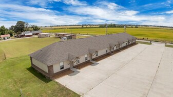 19 Lawrence Rd 434, Unit Unit 17 in Walnut Ridge, AR - Building Photo