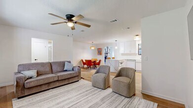 10115 County Rd 13 N in St. Augustine, FL - Building Photo - Building Photo