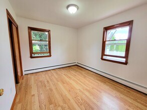 111 Marconi St, Unit 1 in Clifton, NJ - Building Photo - Building Photo
