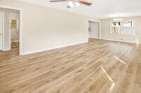 3704 Del Rio Terrace photo'