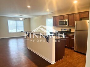 735 Old Graves Mill Rd in Lynchburg, VA - Building Photo - Building Photo