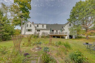 34 N Shore Rd in Hebron, NH - Building Photo - Building Photo