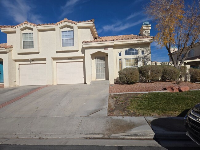 8036 Laurena Ave in Las Vegas, NV - Building Photo - Building Photo