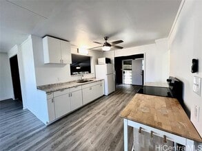 67-207-207 Kukea Cir in Waialua, HI - Building Photo - Building Photo