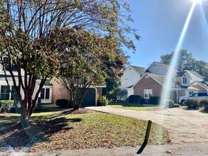 400 Georgetown Ct in Winterville, NC - Building Photo - Building Photo