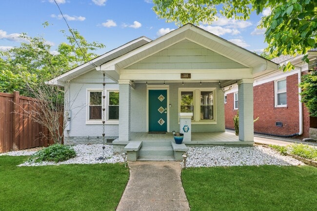 property at 308 McPherson Pl SE