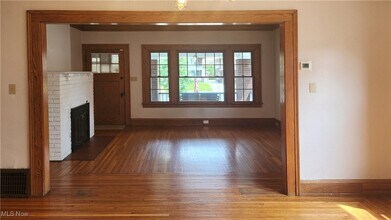 10811 Clifton Blvd in Cleveland, OH - Building Photo - Building Photo