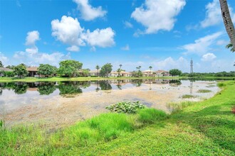 773 NW 170th Terrace in Pembroke Pines, FL - Building Photo - Building Photo