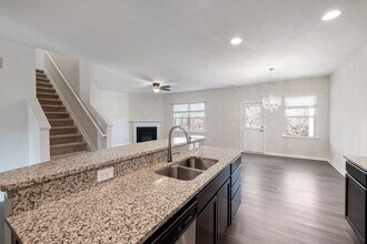 3412 Teravista Way in Raleigh, NC - Building Photo - Building Photo