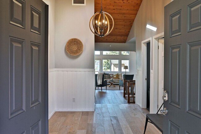 1625 Dorsey Dr in Freeland, WA - Building Photo - Building Photo