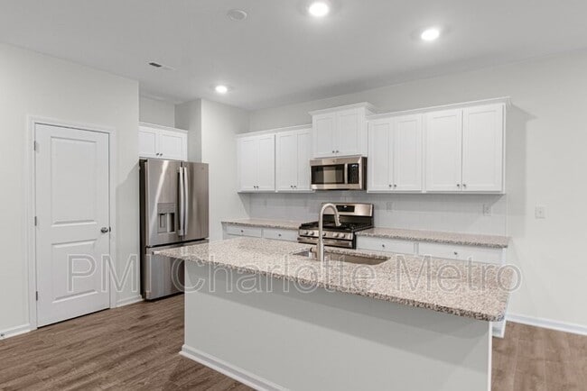 property at 2808 Trinity St
