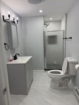 150 Bellport Ave, Unit 1 bedroom Apartment