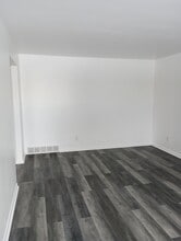 1A Saybrook Dr, Unit 1A in Latham, NY - Foto de edificio - Building Photo