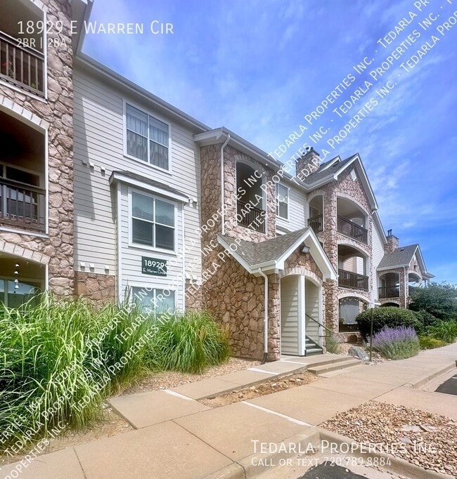 18929 E Warren Cir in Aurora, CO - Building Photo - Building Photo
