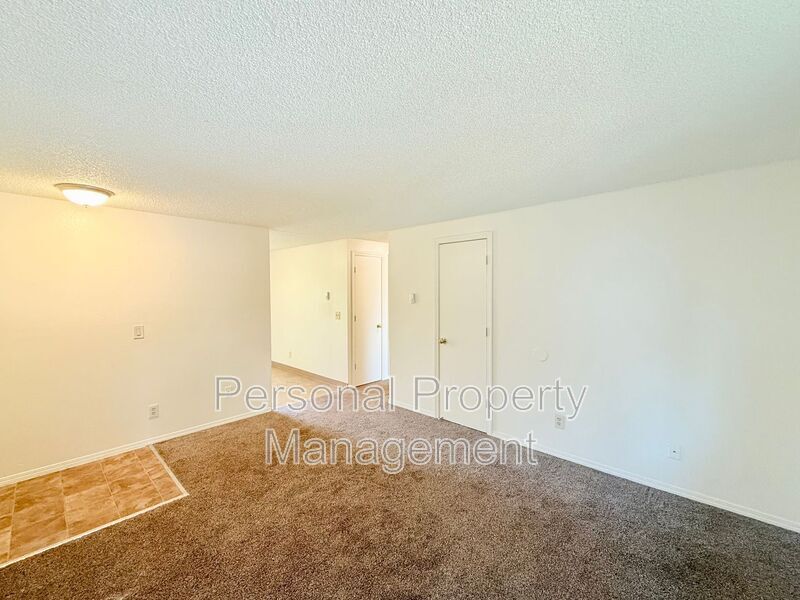 7420 NE Hazel Dell Ave in Vancouver, WA - Building Photo