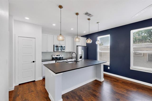 property at 800 S Welch St