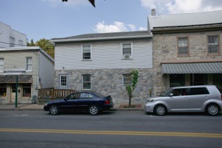 212 Lincoln Way W in Chambersburg, PA - Building Photo