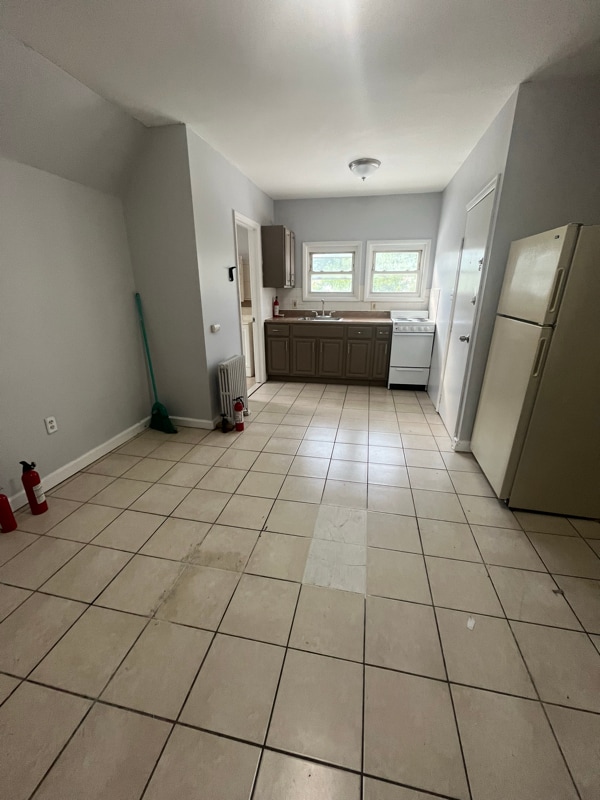 property at 803 Stuyvesant Ave.