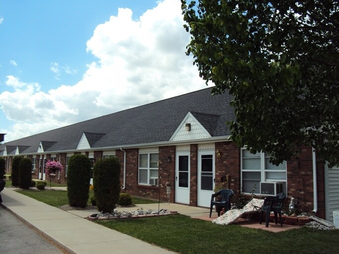 Green Acres Apartment in Sandusky, MI - Foto de edificio