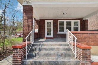 3459 Beechwood Blvd, Unit 1 in Pittsburgh, PA - Building Photo - Building Photo