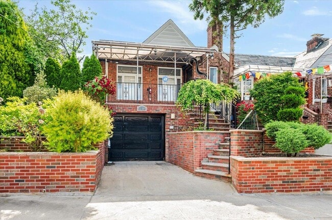 property at 53-109-109 63rd St