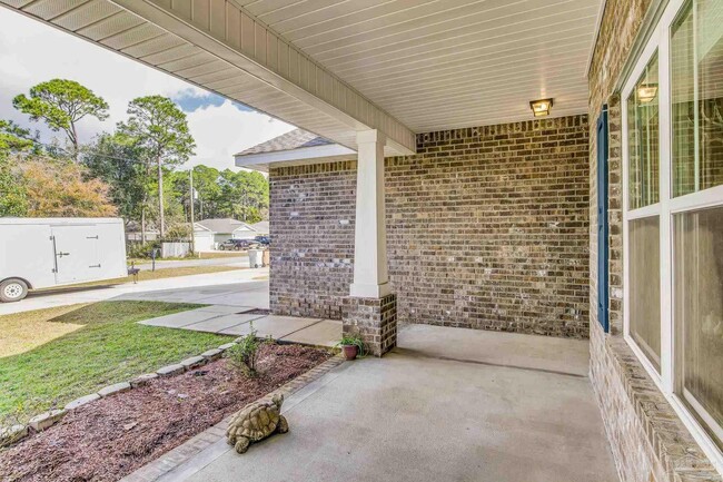 8537 Laredo St in Navarre, FL - Building Photo - Building Photo