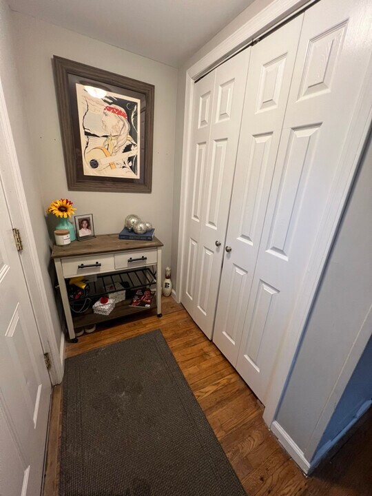 714b Glen Rd in Sparta, NJ - Building Photo