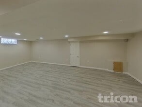 2931 Woodbridge St in Roseville, MN - Building Photo - Building Photo