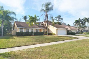 838 Ivy Dr in Wellington, FL - Building Photo