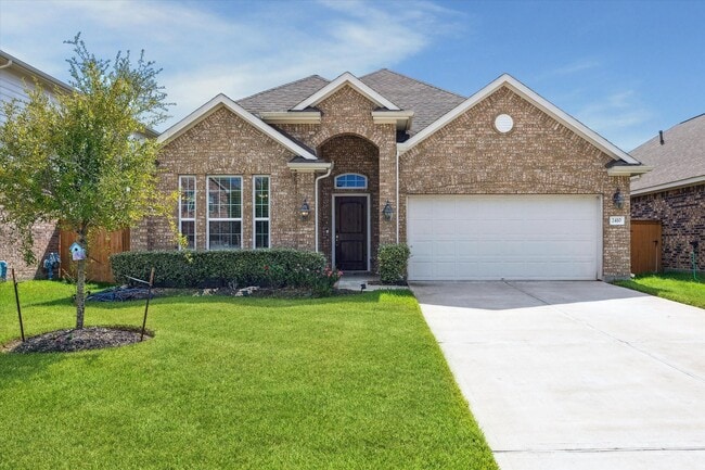 property at 2410 Palisade Crst Dr