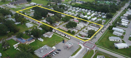 12 Oaks Mobile Home Park in Lakeland, FL - Building Photo - Other