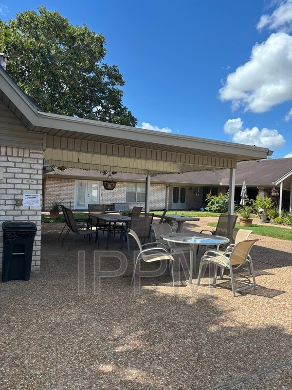 property at 1500 Palm Valley Dr W