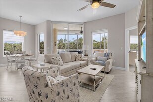 4182 Bay Beach Ln in Fort Myers Beach, FL - Building Photo