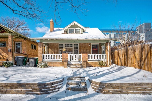 property at 1465 Monroe St