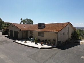 Casa Chica in San Jacinto, CA - Building Photo - Building Photo