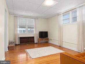 828 Fairfax Rd in Drexel Hill, PA - Building Photo - Building Photo