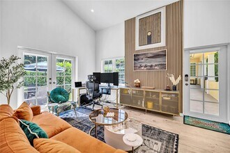 1503 Genoa St in Coral Gables, FL - Building Photo - Building Photo